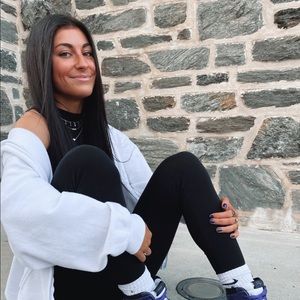 Meet your Posher, Sam